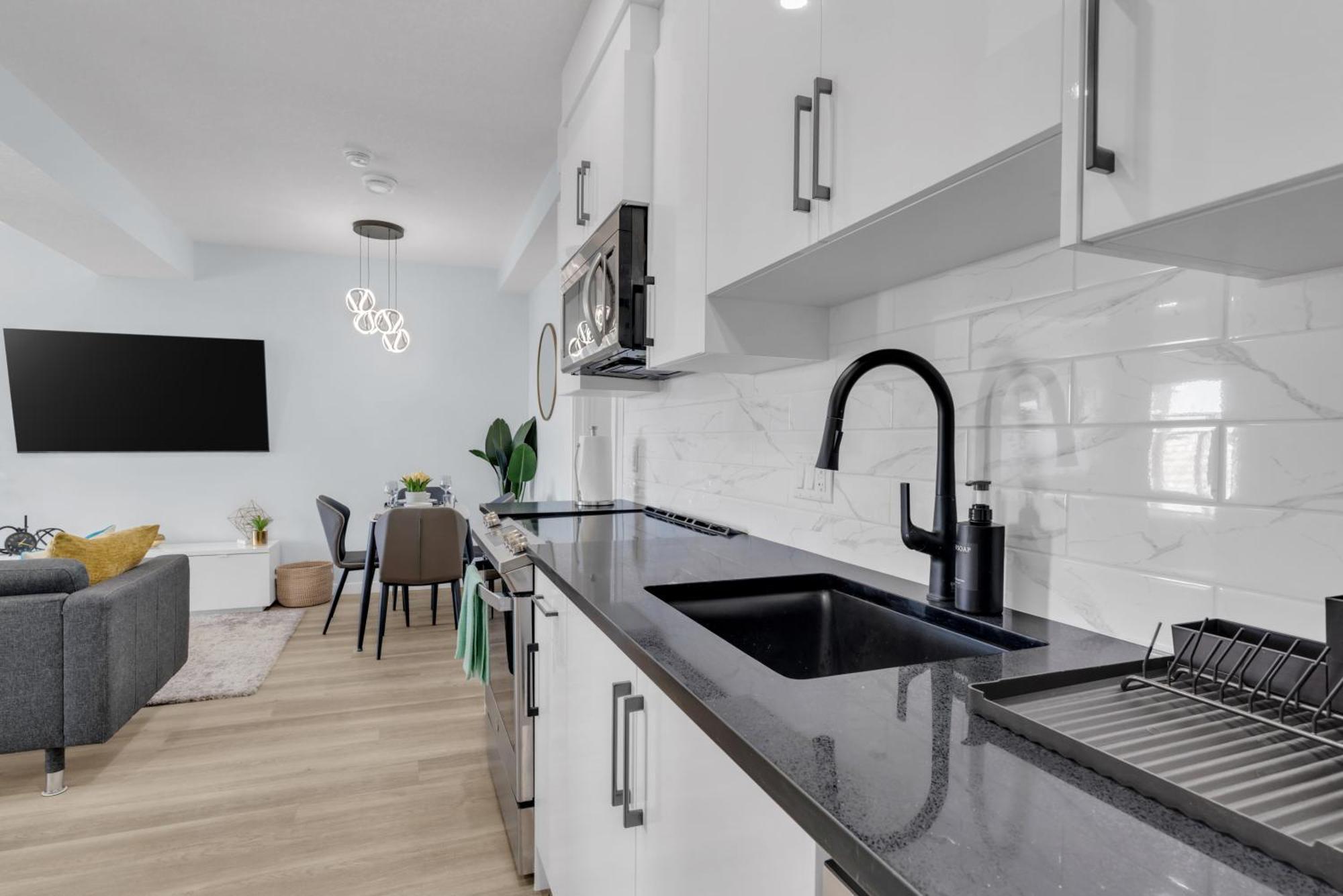 You Will Love This 2Br Guest Suite In Se คาลการี ภายนอก รูปภาพ